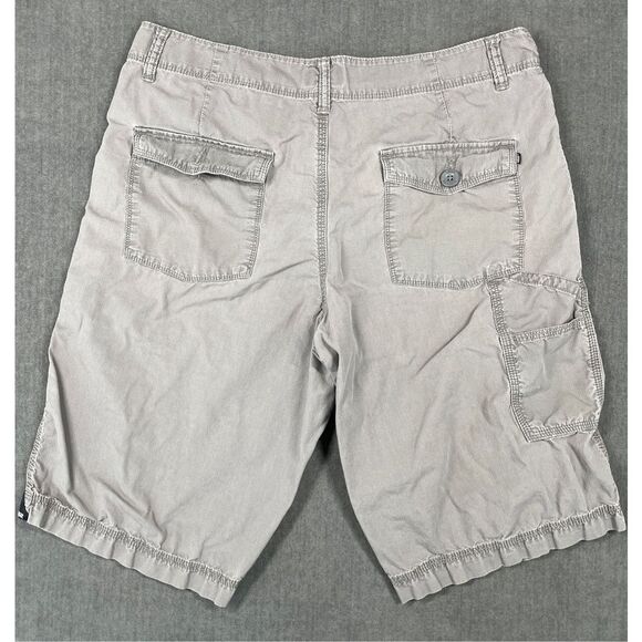 Vans Shorts‎ Mens 32 Gray Casual Outdoor Skater Style Lightweight Summer Y2K - Picture 10 of 13